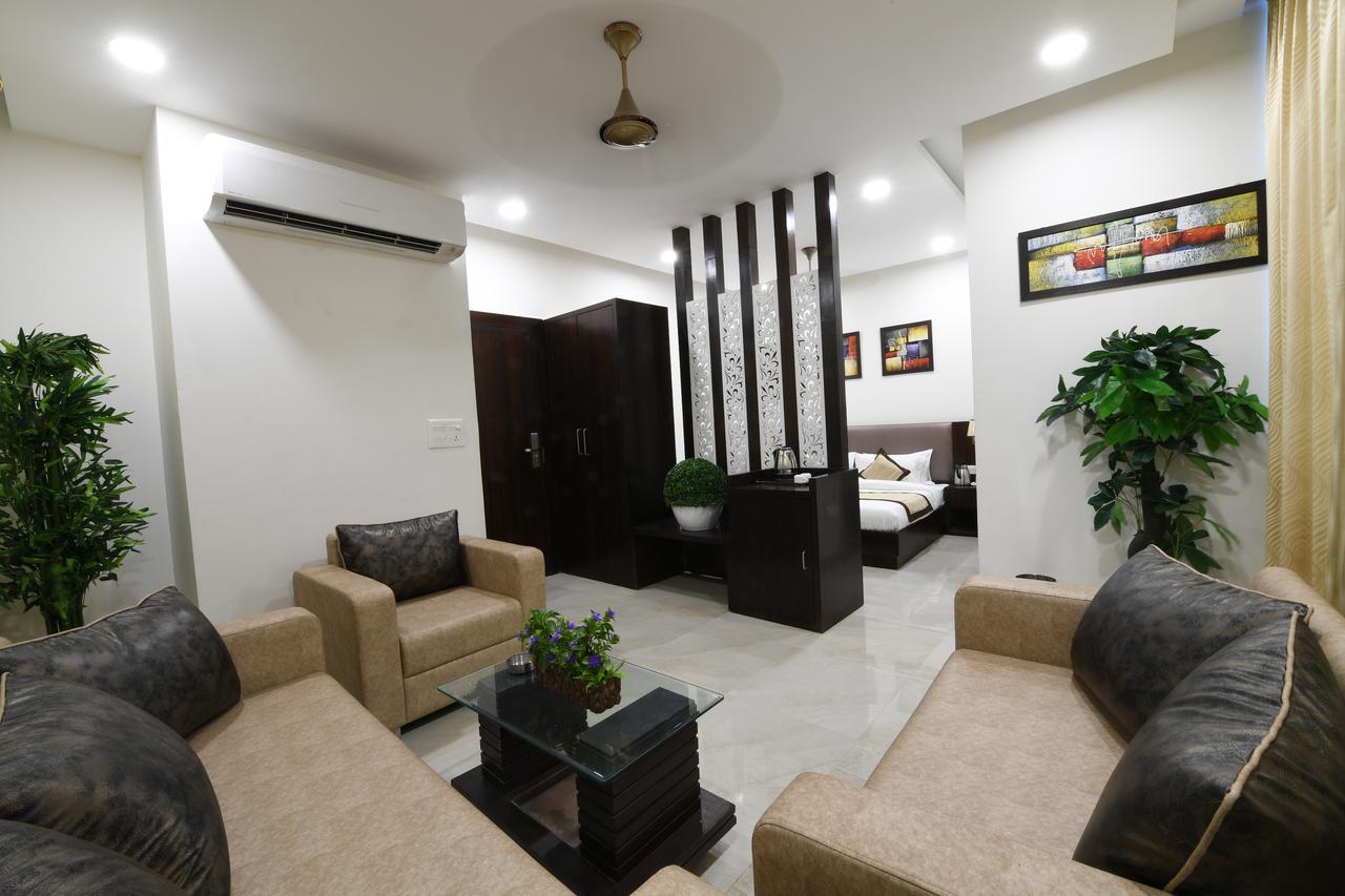 Madhav Muskan Residency Matura Exterior foto