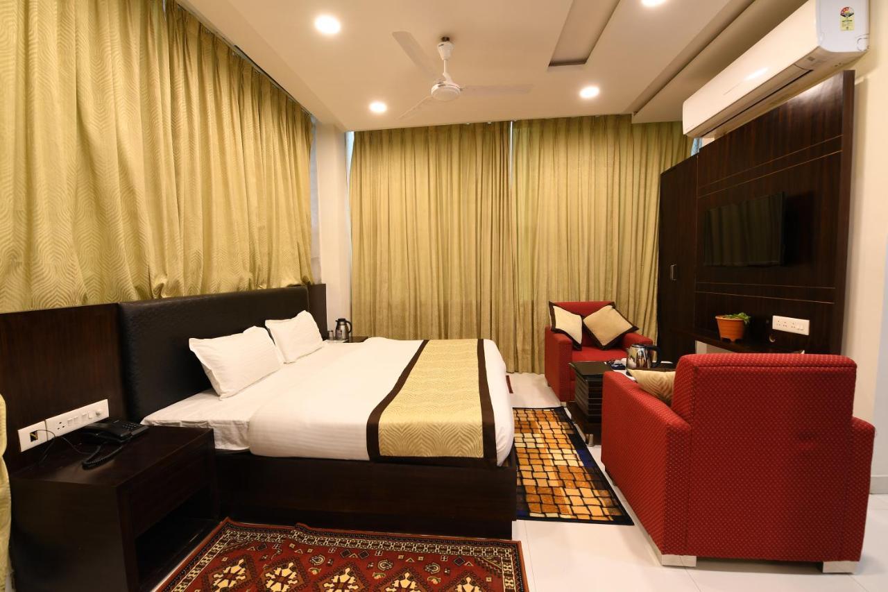 Madhav Muskan Residency Matura Exterior foto