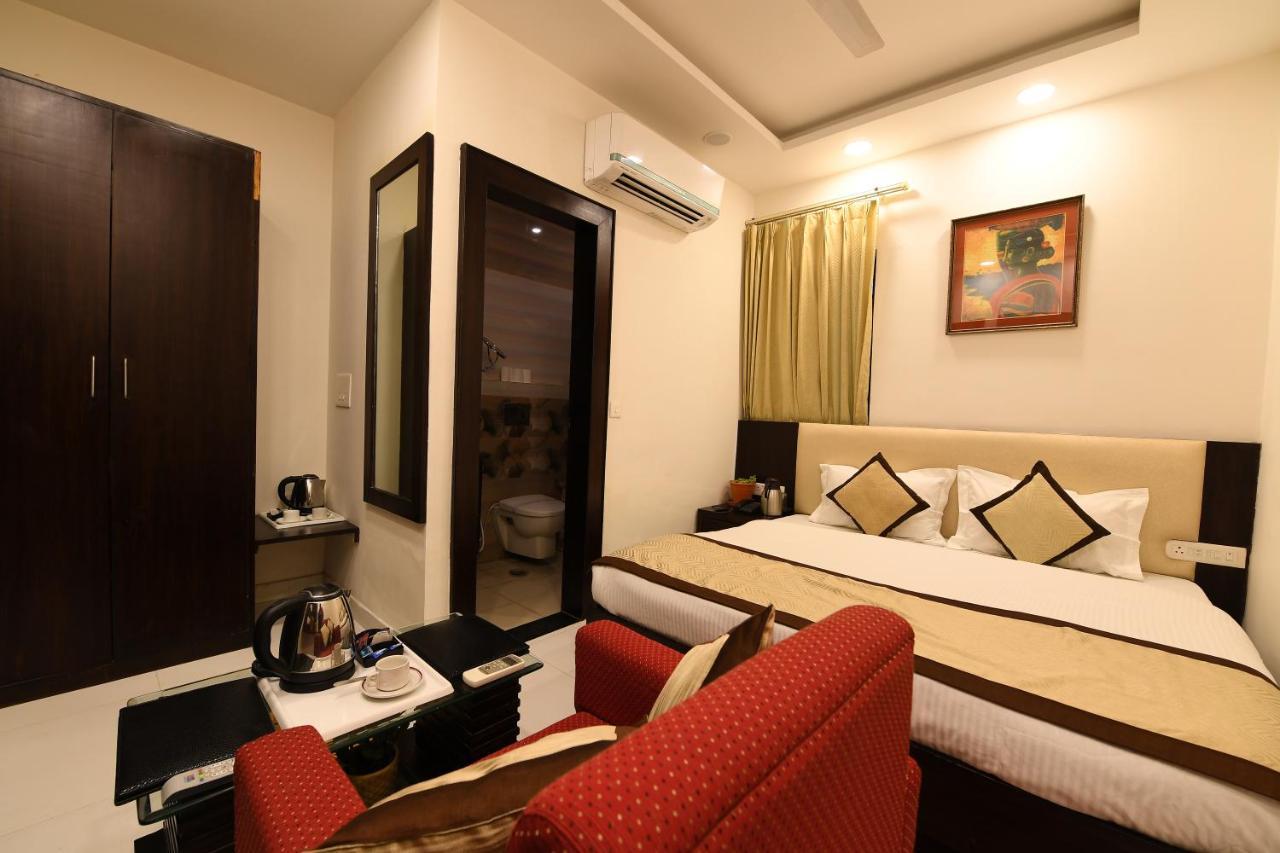 Madhav Muskan Residency Matura Exterior foto